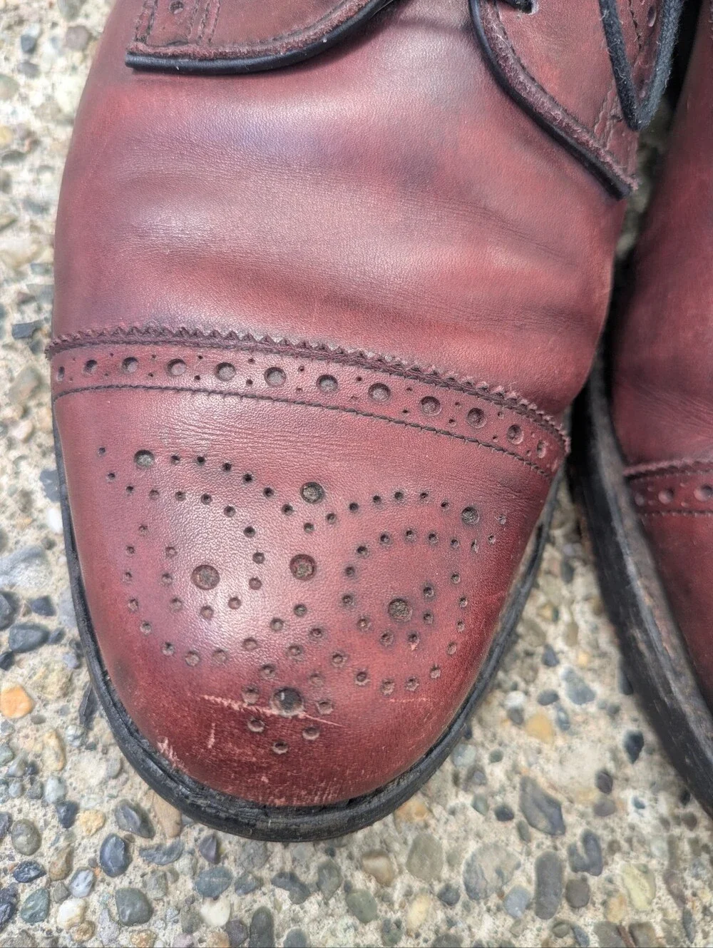 Allen Edmonds Lexington Cap Toe Oxford